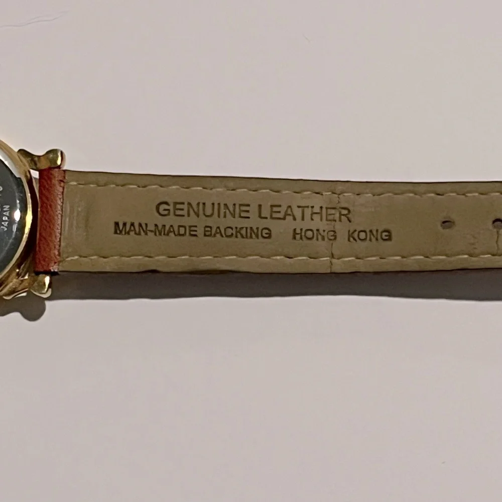 Vintage Winnie the Pooh & Friends Disney Parks Watch with Brown Leather Strap - Picture 5 of 13